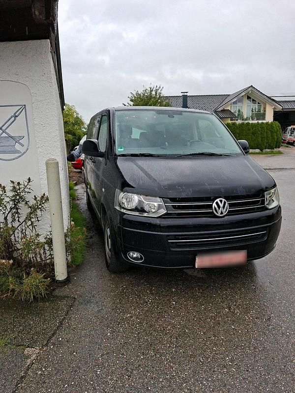 Schwarz Gebraucht 2013 VW T5 Highline Van | 16.500 € (Superpreis) - Bild 1/4