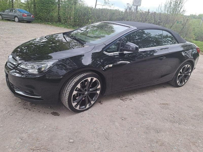 Gebraucht Opel Cascada Innovation 170 PS (125 kW) 2019 Schwarz Cabrio