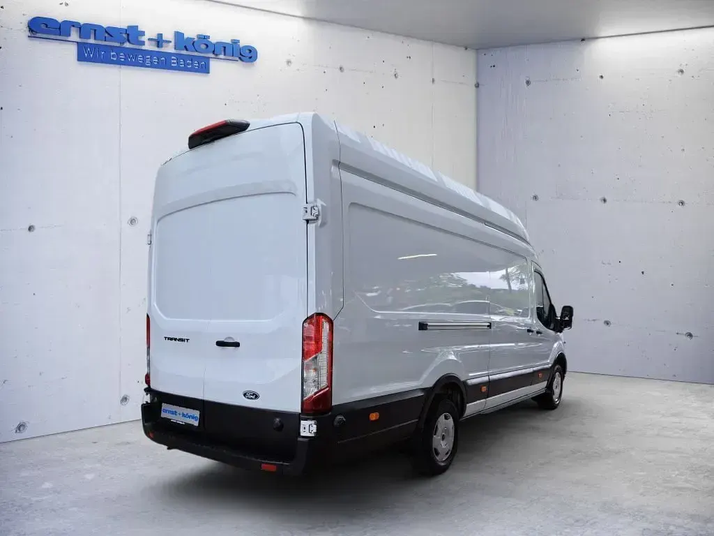 Gebraucht Ford Transit Trend 131 PS (96 kW) 2025 Weiß Pickup