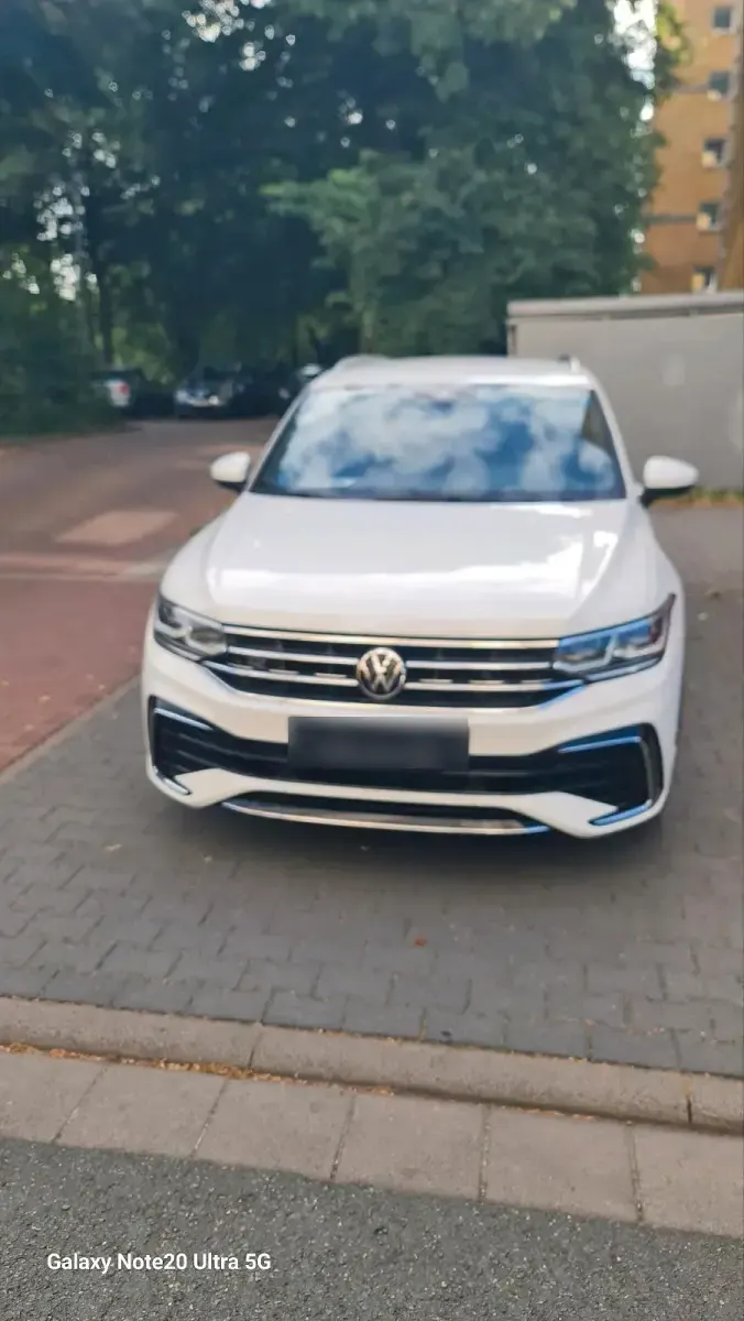Gebraucht VW Tiguan R 150 PS (110 kW) 2023 Weiß SUV