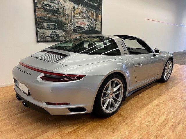 Gebraucht Porsche 991 450 PS (330 kW) 2017 Rhodiumsilber Cabrio