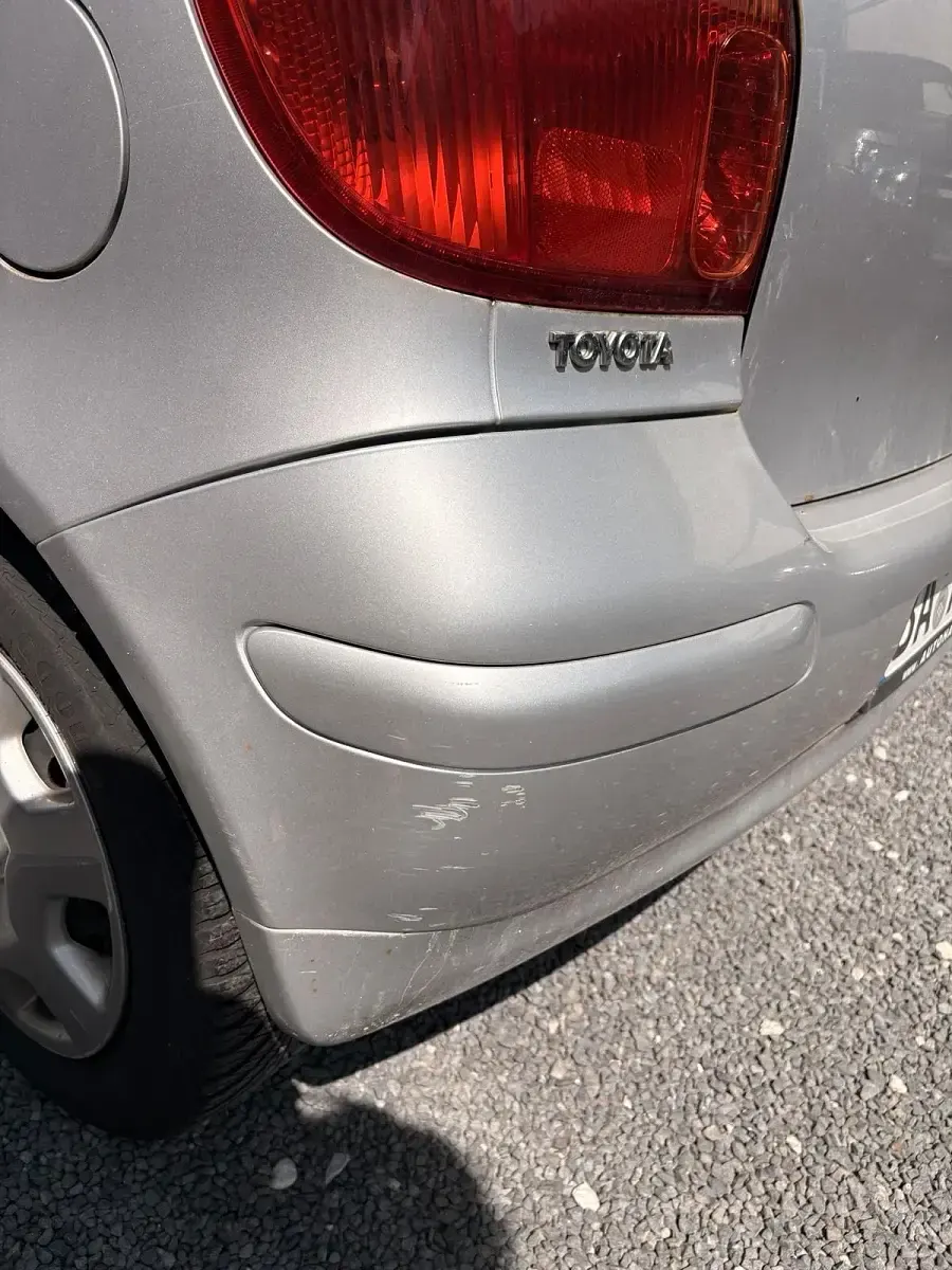 Gebraucht Toyota Yaris 87 PS (63 kW) 2004 Grau Kleinwagen