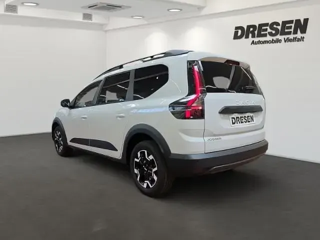 Neu Dacia Jogger Journey 122 PS (89 kW) 2026 Arktisweiß Van / Kleinbus