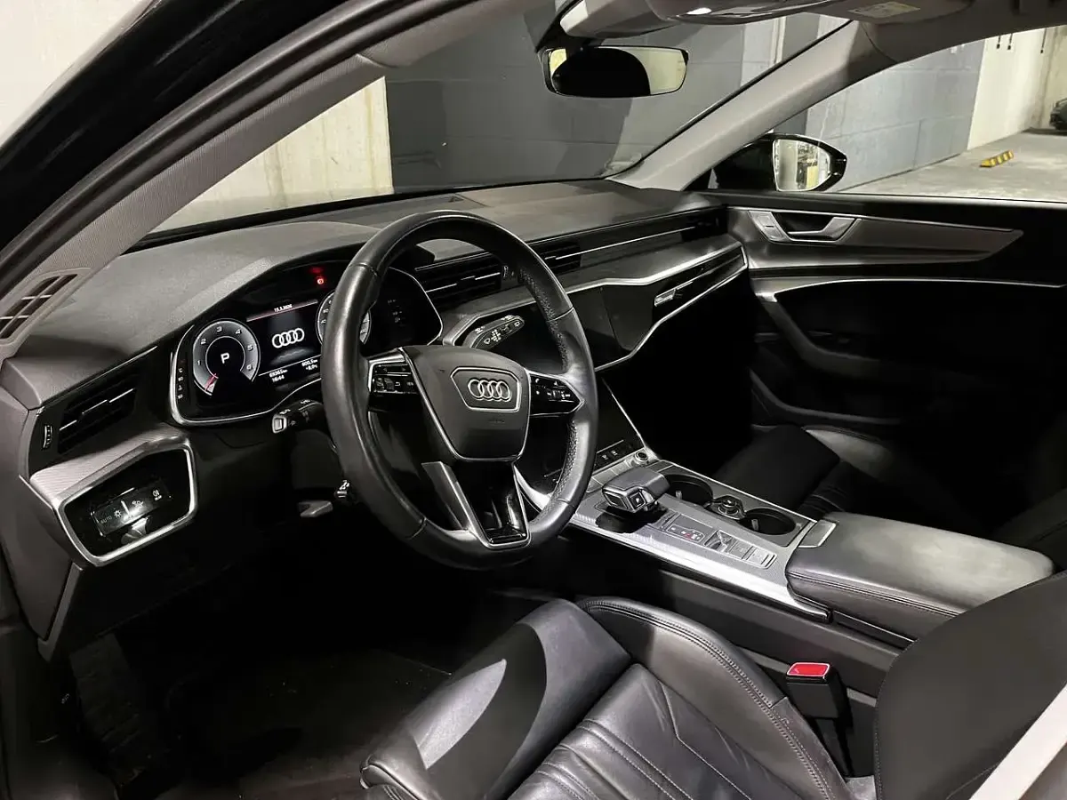 Gebraucht Audi A6 Sport 204 PS (150 kW) 2021 Schwarz Kombi