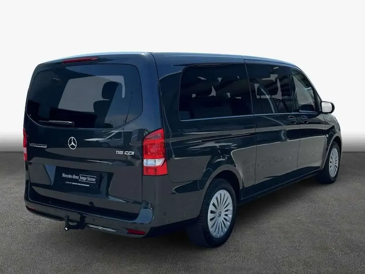 Gebraucht Mercedes Vito Marco Polo 163 PS (119 kW) 2025 Grau Van