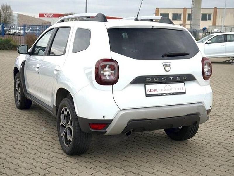 Gebraucht Dacia Duster 125 PS (91 kW) 2018 Weiß SUV