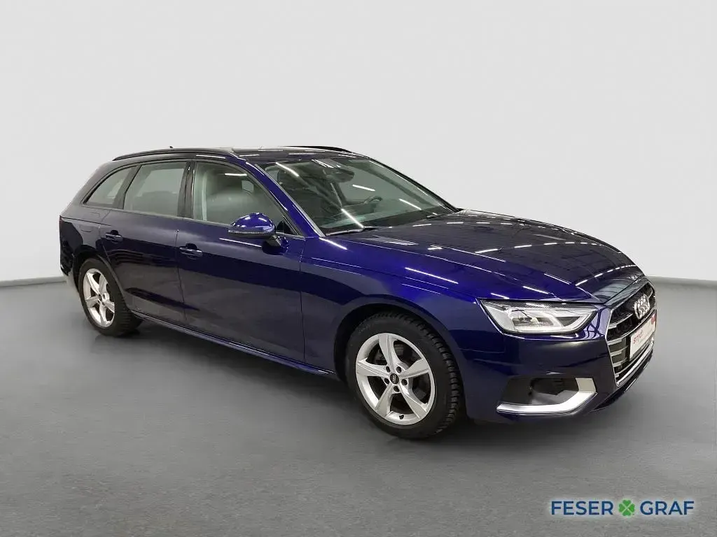 Używany Audi A4 Advanced Plus 163 KM (119 kW) 2022 Niebieski Kombi