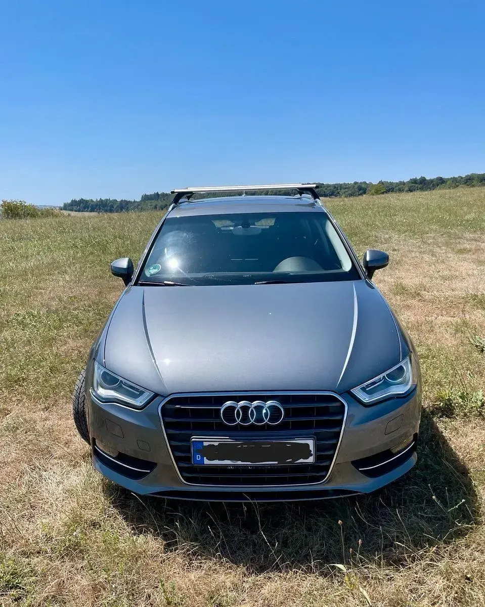 Gebraucht Audi A3 Ambition 150 PS (110 kW) 2014 Grau Limousine