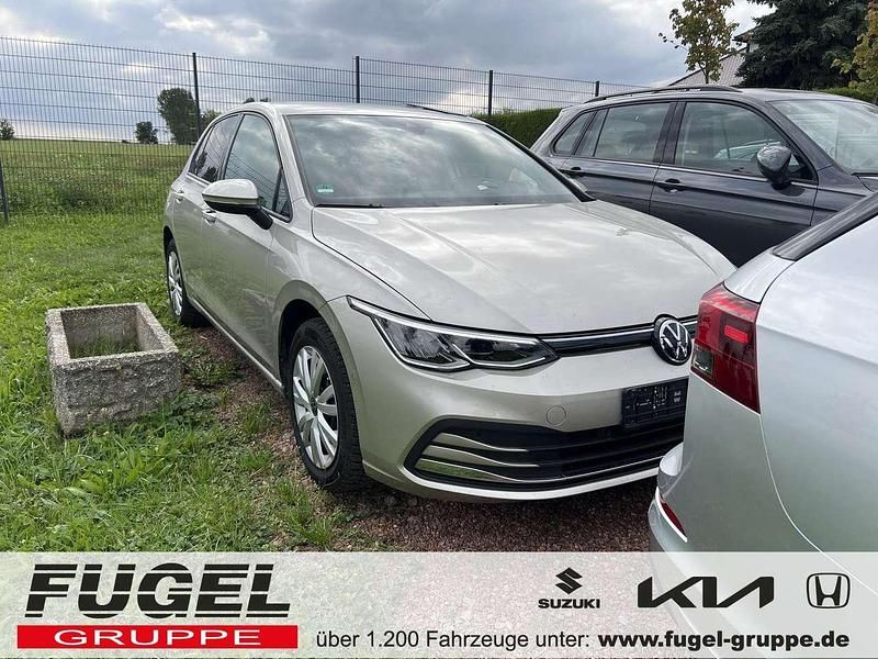 Ivory silver metallic Gebraucht 2023 VW Golf VIII Move Limousine | 23.499 € (Guter Preis) - Bild 1/4