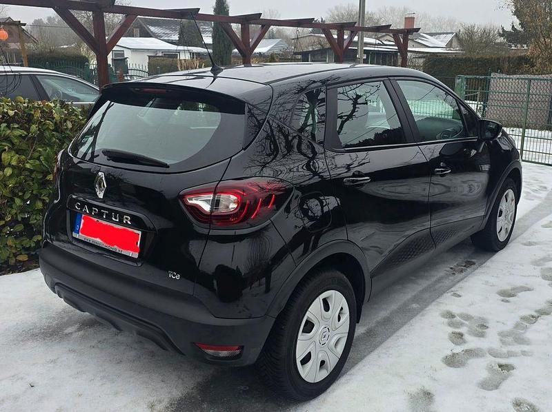 Gebraucht Renault Captur Life 90 PS (66 kW) 2017 Schwarz SUV