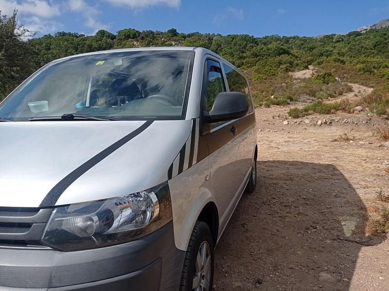 Gebraucht VW T5 140 PS (102 kW) 2010 Silber Van