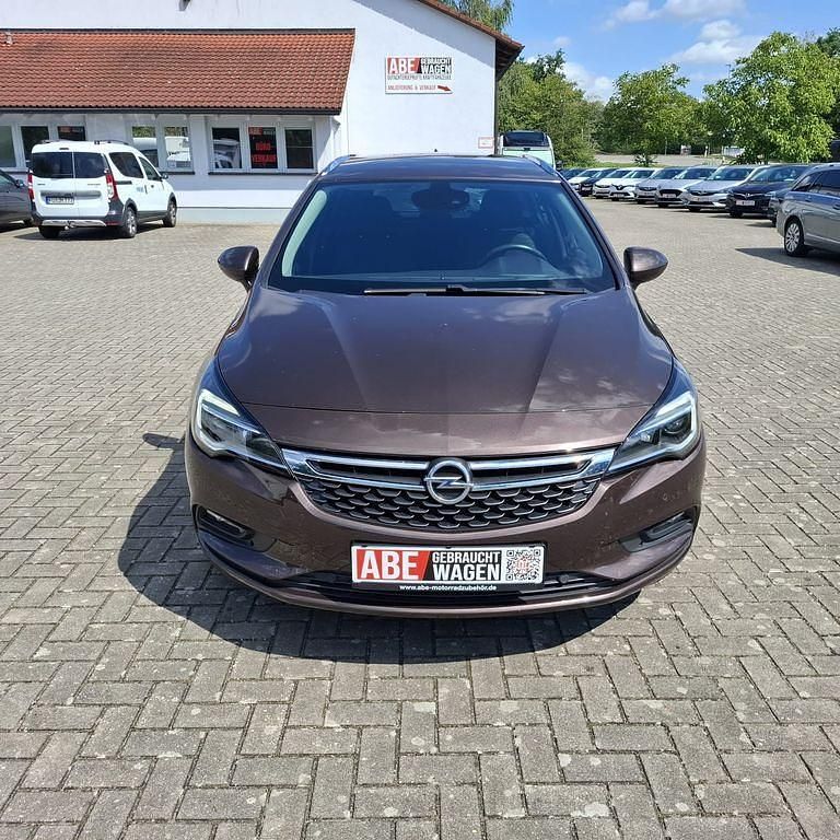 Braun Gebraucht 2018 Opel Astra Kombi | 8.999 € (Superpreis) - Bild 1/4