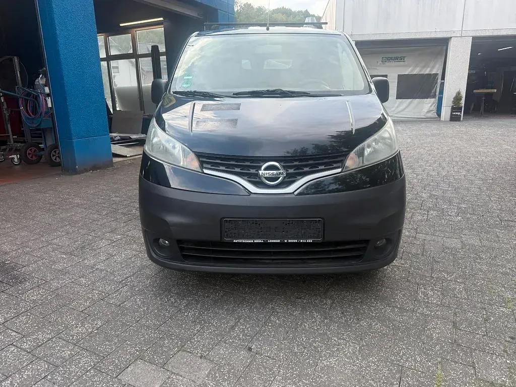 Gebraucht Nissan NV200 Premium Edition 86 PS (63 kW) 2010 Schwarz Van / Kleinbus