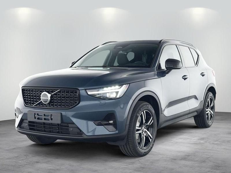 Gebraucht Volvo XC40 Plus 163 PS (119 kW) 2025 Blau SUV