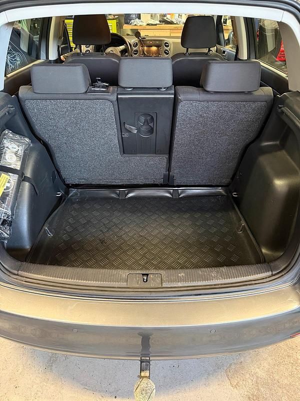 Gebraucht VW Golf VII 105 PS (77 kW) 2013 Grau Limousine