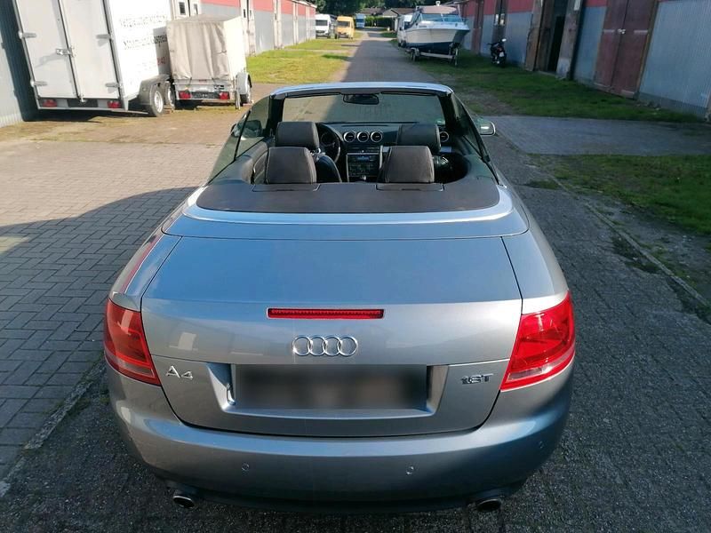 Gebraucht Audi A4 Cabriolet 165 PS (121 kW) 2007 Grau Cabrio