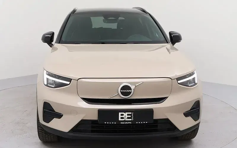 Second-hand Volvo EX40 Plus 185 kW (252 CP) 2026 Bej SUV