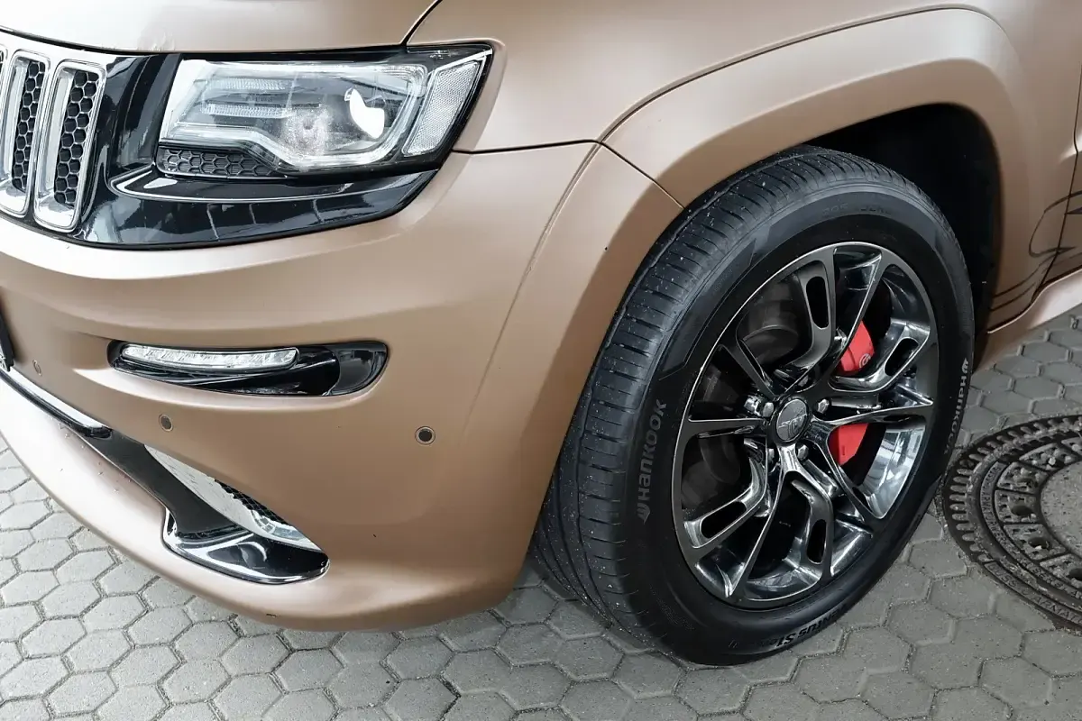 Gebraucht Jeep Grand Cherokee SRT 468 PS (344 kW) 2016 Brilliant black crystal pearl coat SUV
