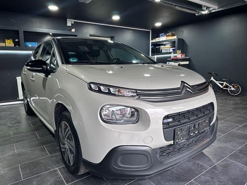 Gebraucht Citroën C3 Feel 82 PS (60 kW) 2019 Grau Limousine