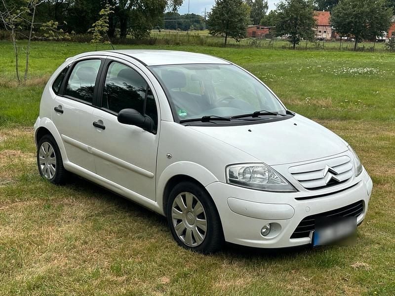 Weiß Gebraucht 2008 Citroën C3 Kleinwagen | 1.950 € (Guter Preis) - Bild 1/4