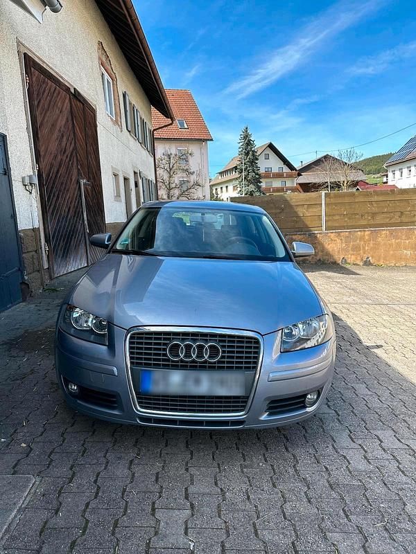 Gebraucht Audi A3 102 PS (75 kW) 2006 Silber Kleinwagen