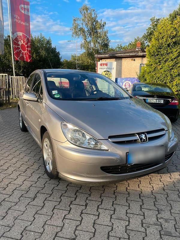 Silber Gebraucht 2004 Peugeot 307 Sport Limousine | 2.000 € (Fairer Preis) - Bild 1/4
