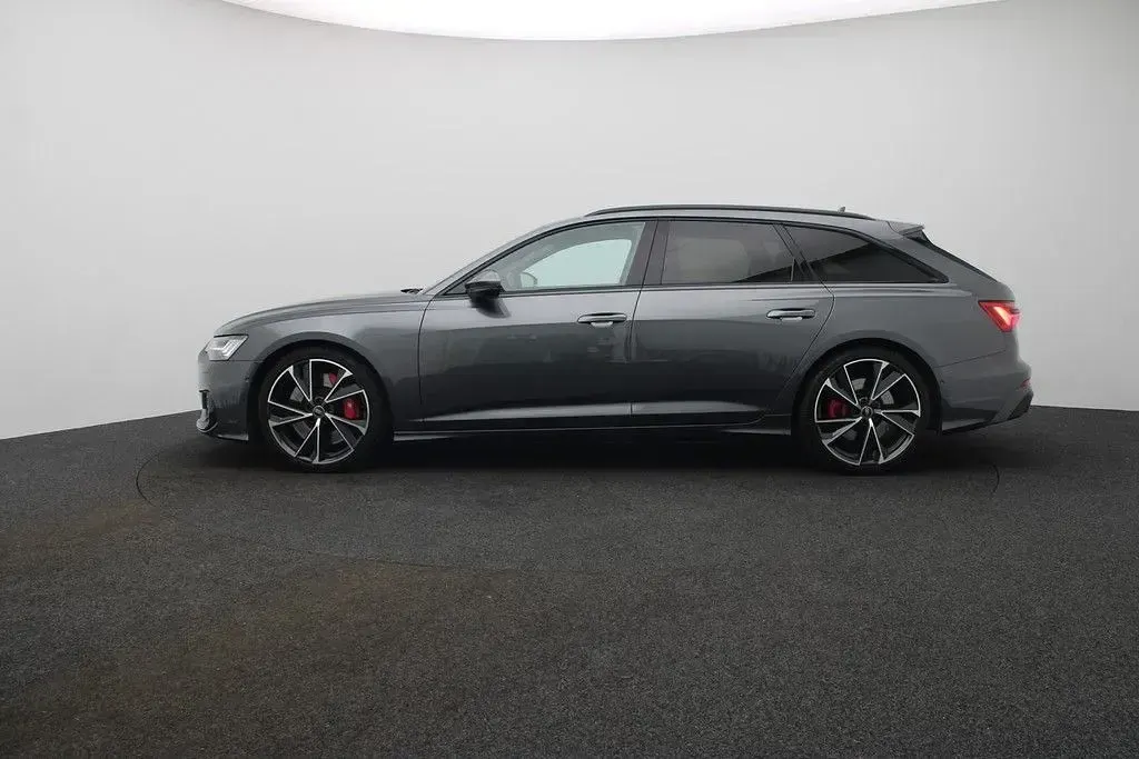 Gebraucht Audi S6 Sport 344 PS (253 kW) 2024 Grau Kombi