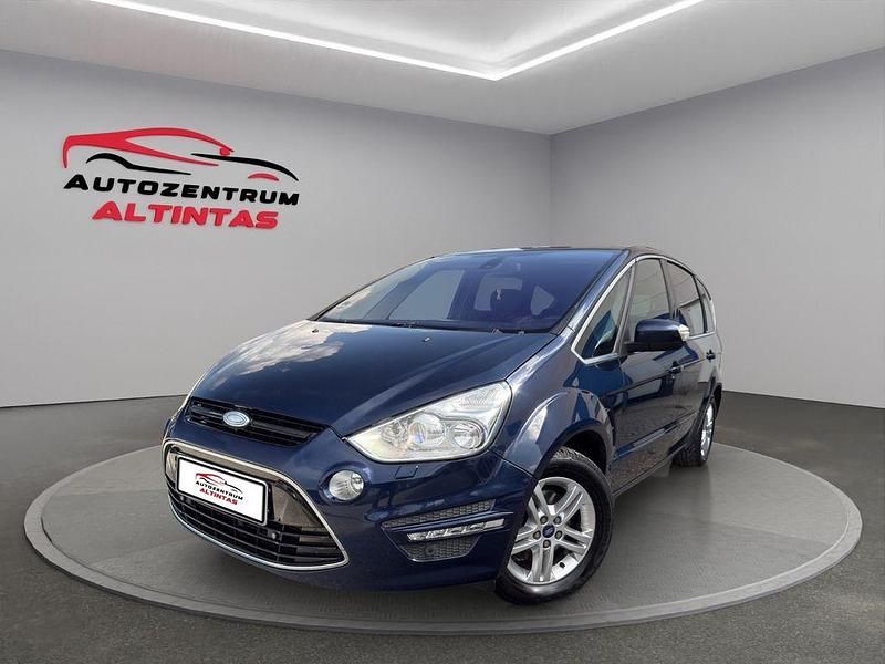Gebraucht Ford S-MAX Titanium 140 PS (102 kW) 2011 Blau Van / Kleinbus