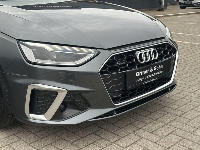 Gebraucht Audi A4 S-Line 204 PS (150 kW) 2024 Grau Limousine