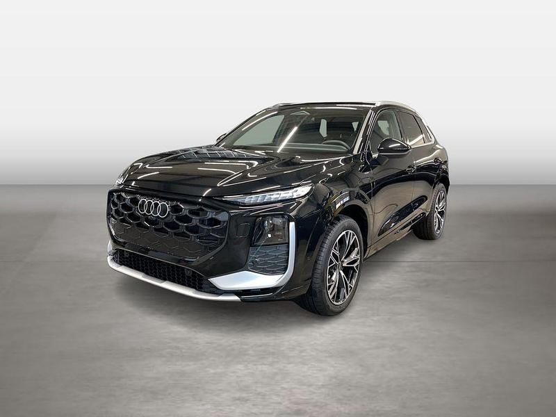 Gebraucht Audi Q3 Sport 272 PS (200 kW) 2025 Schwarz (mythosschwarz) SUV