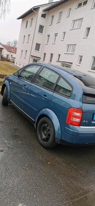 Gebraucht Audi A2 75 PS (55 kW) 2001 Blau Kleinwagen