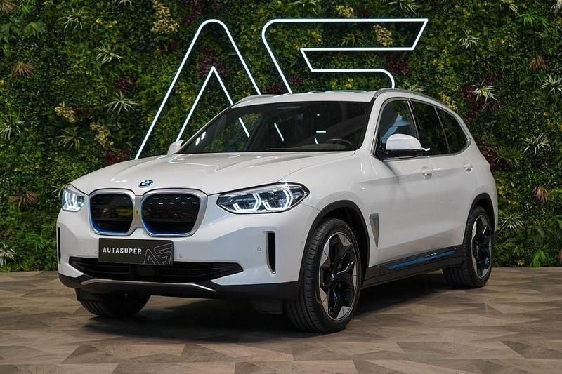 Gebraucht BMW iX3 Impressive 210 kW (286 PS) 2021 Weiß SUV