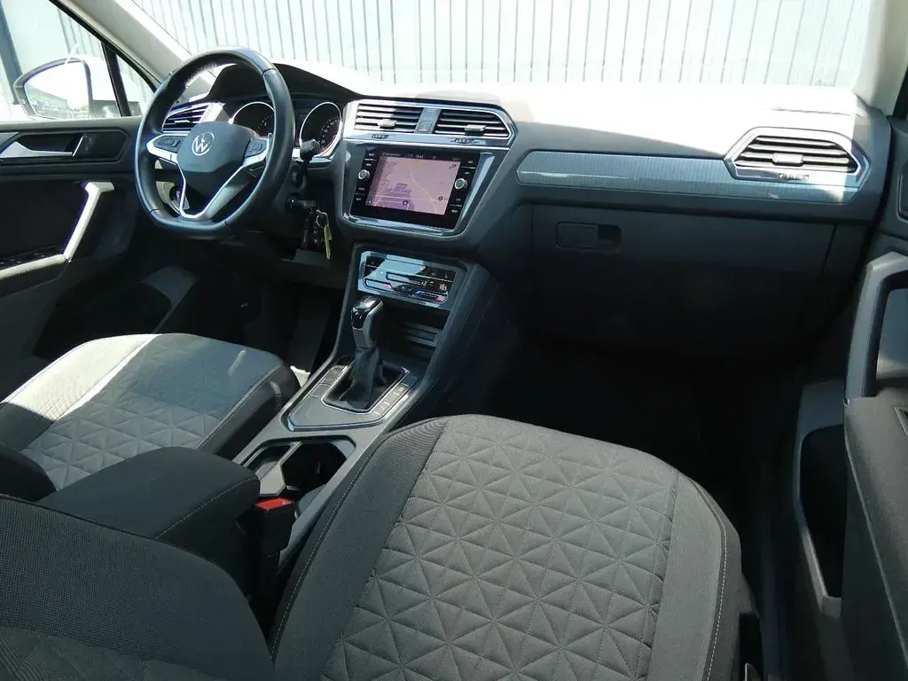 Gebraucht VW Tiguan 150 PS (110 kW) 2022 Pure white SUV