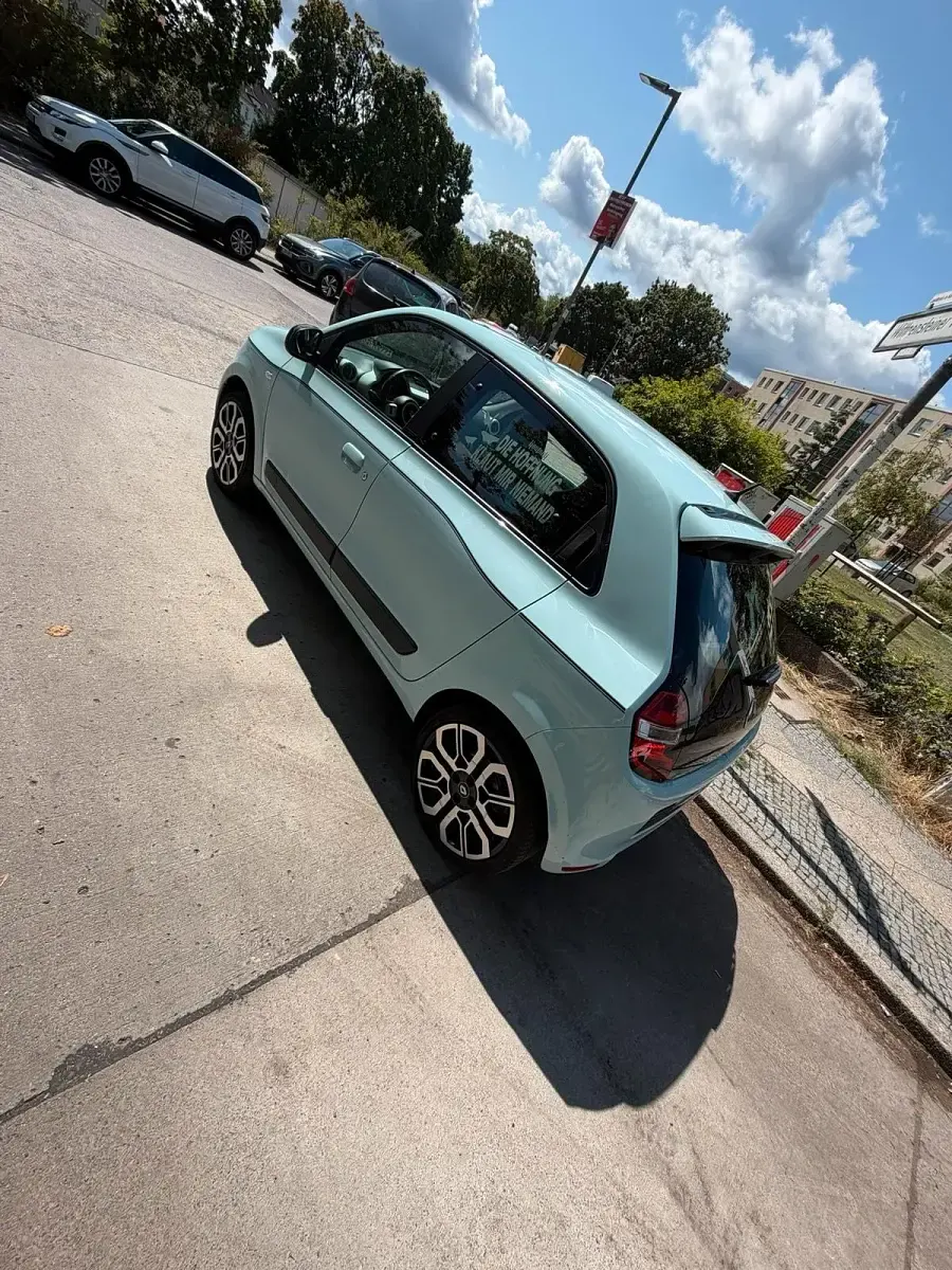 Gebraucht Renault Twingo 90 PS (66 kW) 2017 Blau Kleinwagen
