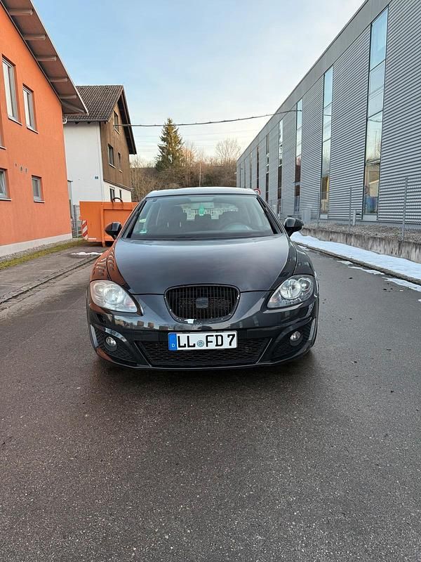 Gebraucht Seat Leon 140 PS (102 kW) 2011 Schwarz Kleinwagen