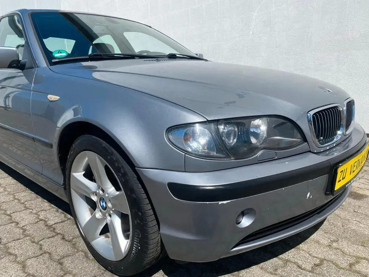 Gebraucht BMW 320 Exclusive 170 PS (125 kW) 2004 Fjordgrau Limousine