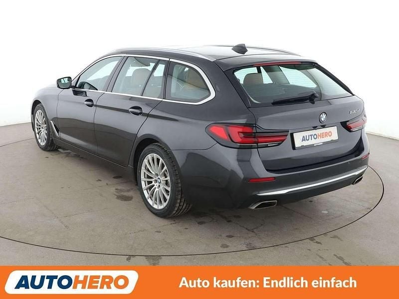 Gebraucht BMW 530 Luxury Line 286 PS (210 kW) 2021 Sophistograu Kombi
