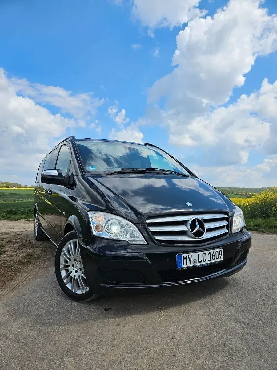 Gebraucht Mercedes Viano 224 PS (164 kW) 2012 Schwarz Van / Kleinbus