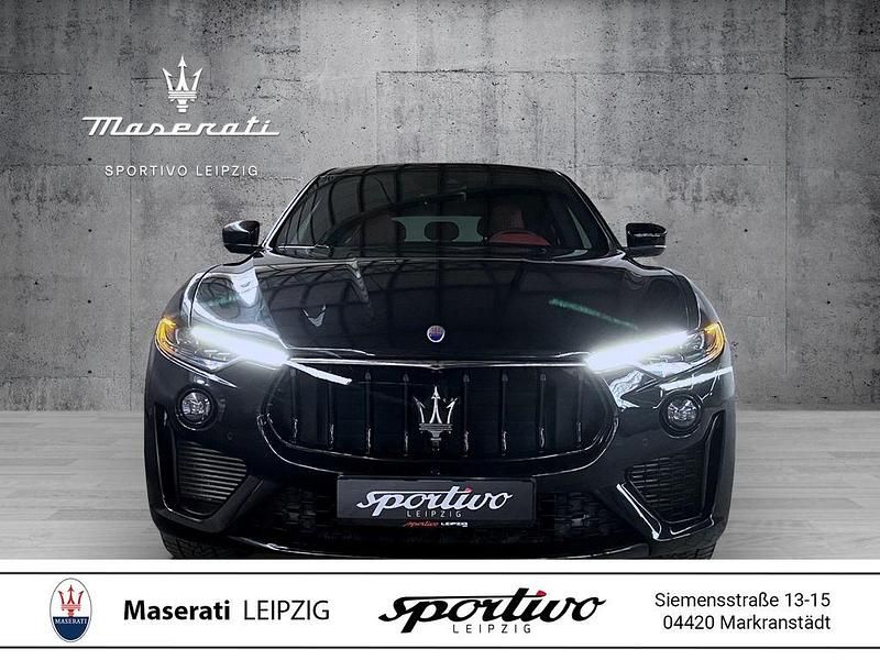 Nero assoluto Gebraucht 2021 Maserati Levante SUV | 59.111 € (Guter Preis) - Bild 1/4