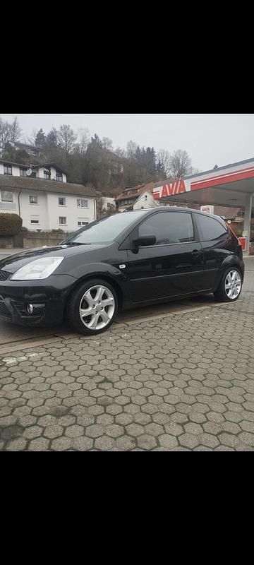 Gebraucht Ford Fiesta 81 PS (59 kW) 2005 Schwarz Kleinwagen