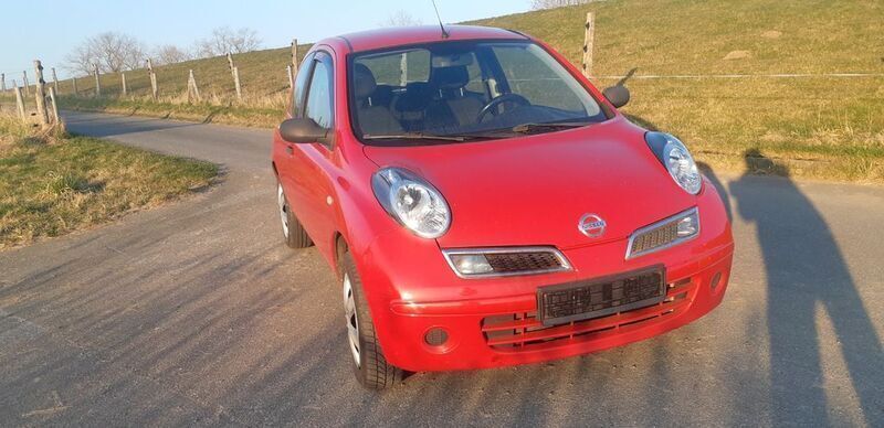 Rot Gebraucht 2009 Nissan Micra Visia Kleinwagen | 1.000 € (Superpreis) - Bild 1/4