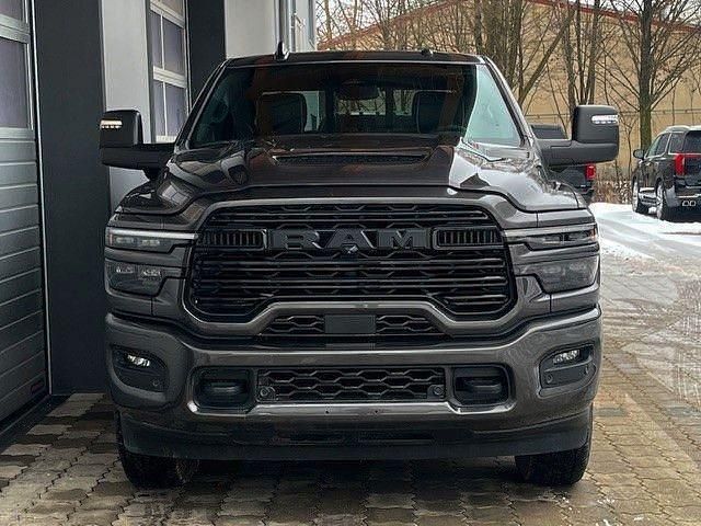 Neu Dodge Ram 426 PS (313 kW) 2026 Grau Pickup