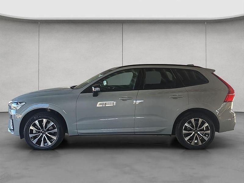 Gebraucht Volvo XC60 Plus 197 PS (144 kW) 2023 Grau SUV