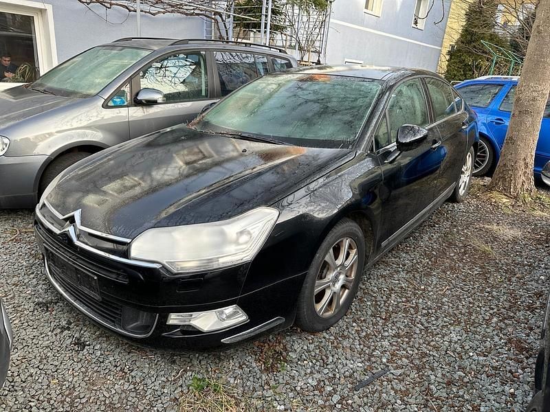 Schwarz Gebraucht 2010 Citroën C5 Limousine | 3.000 € (Fairer Preis) - Bild 1/3