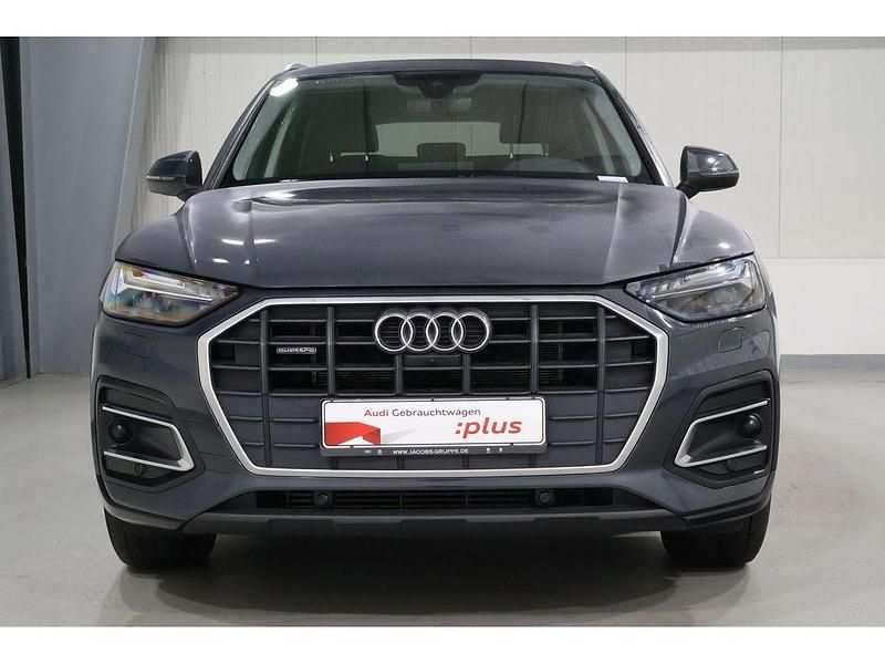 Używany Audi Q5 Basis 299 KM (219 kW) 2021 Szary SUV