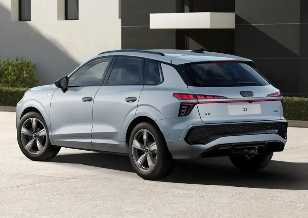 Neu Audi Q3 S-Line 204 PS (150 kW) 2026 Pfeilgrau perleffekt SUV