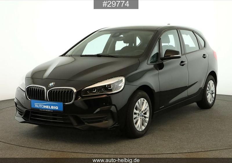 Schwarz Gebraucht 2021 BMW 218 Active Tourer Advantage Van / Kleinbus | 17.990 € (Superpreis) - Bild 1/4