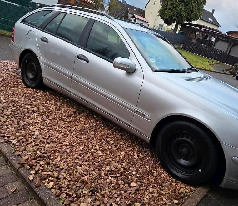 Gebraucht Mercedes C200 122 PS (89 kW) 2003 Grau Kombi