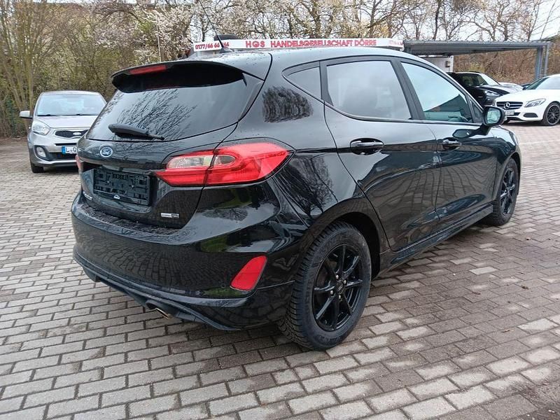 Gebraucht Ford Fiesta ST-Line 125 PS (91 kW) 2022 Schwarz Kleinwagen
