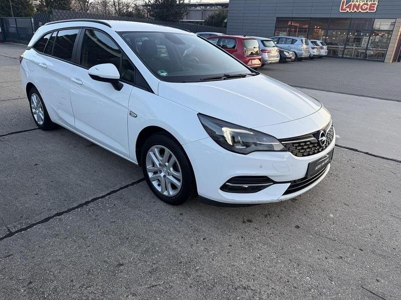 Gebraucht Opel Astra Business Elegance 105 PS (77 kW) 2020 Weiß Kombi